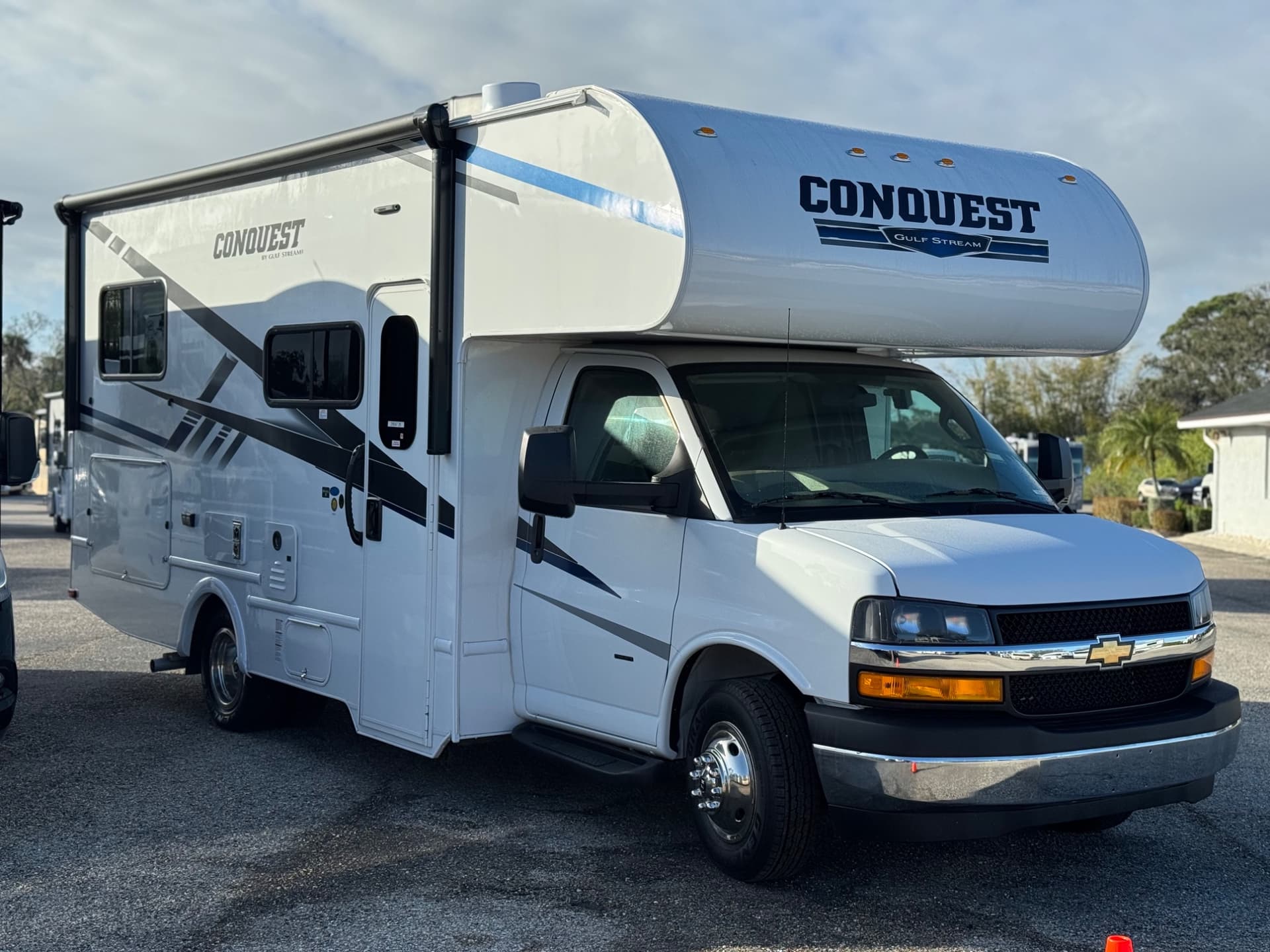 2026 Gulf Stream Conquest Class C 6237LE