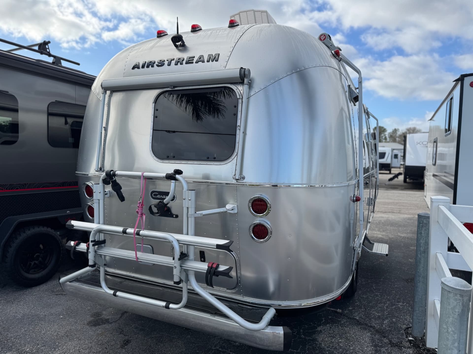 2024 Airstream 2024 Airstream Caravel - thumbnail 5