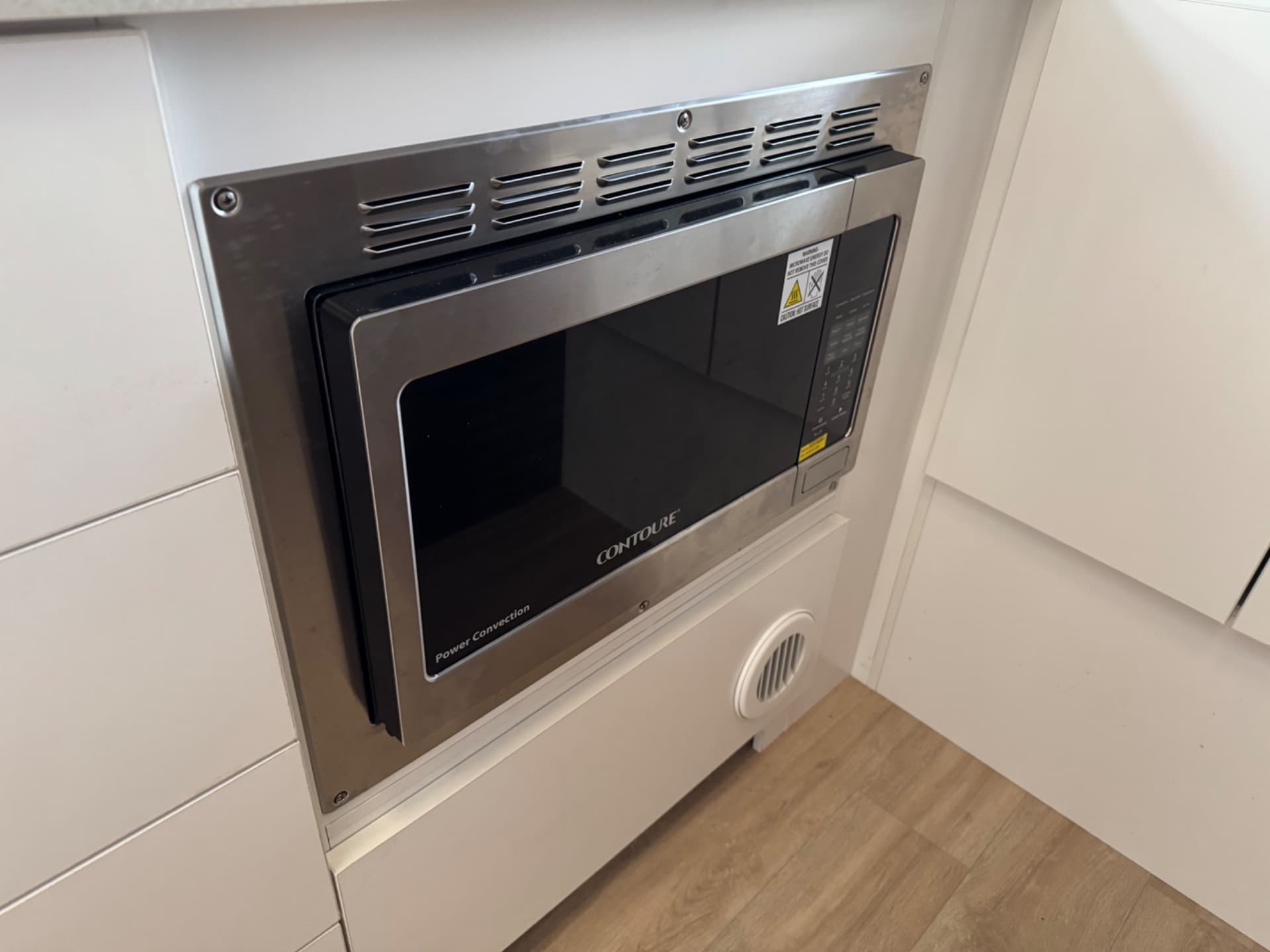 2024 Airstream 2024 Airstream Caravel - thumbnail 14