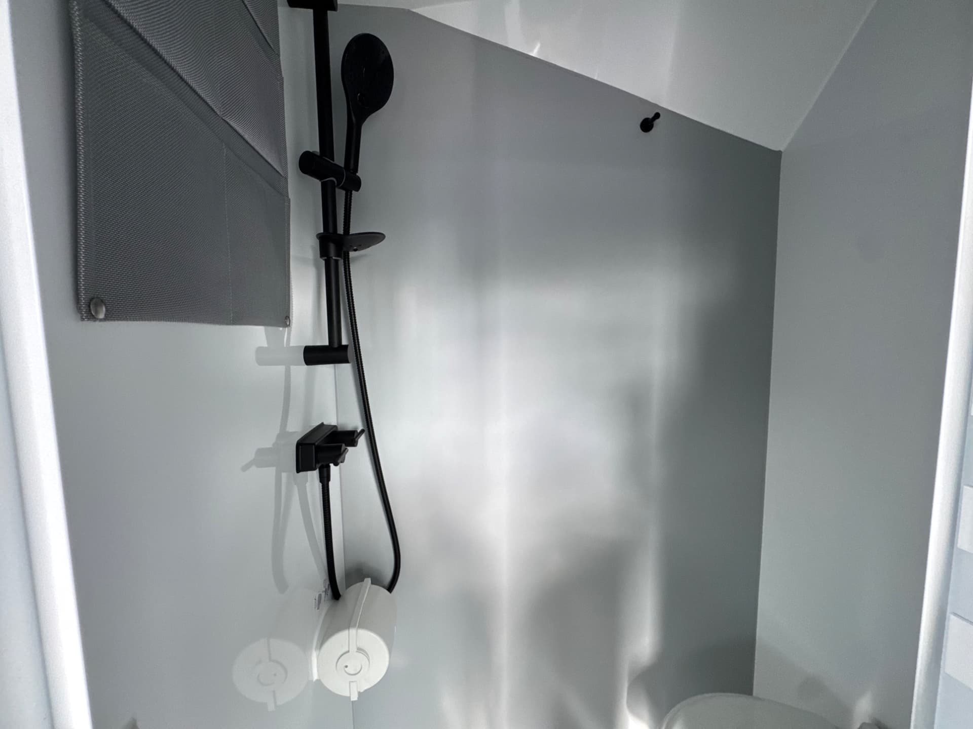 2026 inTech RV 2026 inTech RV Black Wing - thumbnail 12