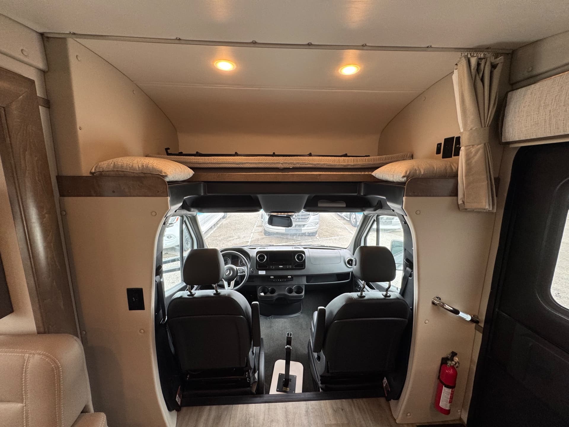 2024 Renegade RV 2024 Renegade RV Vienna - thumbnail 25