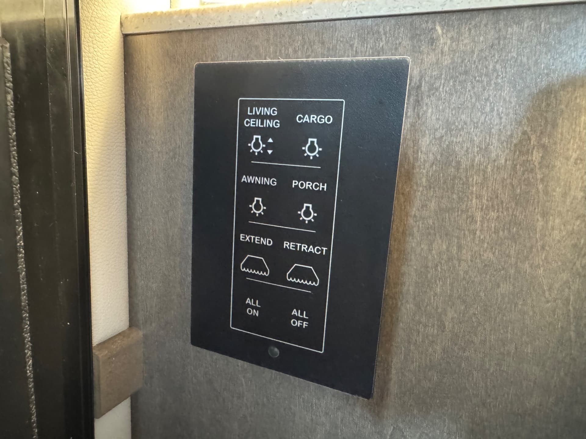 2024 Renegade RV 2024 Renegade RV Vienna - thumbnail 26