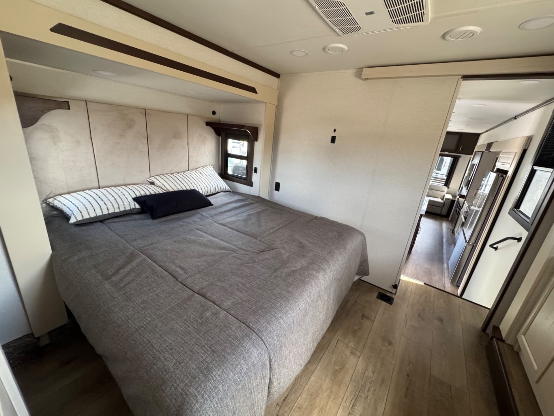 2026 Forest River 2026 Forest River Cedar Creek - thumbnail 18