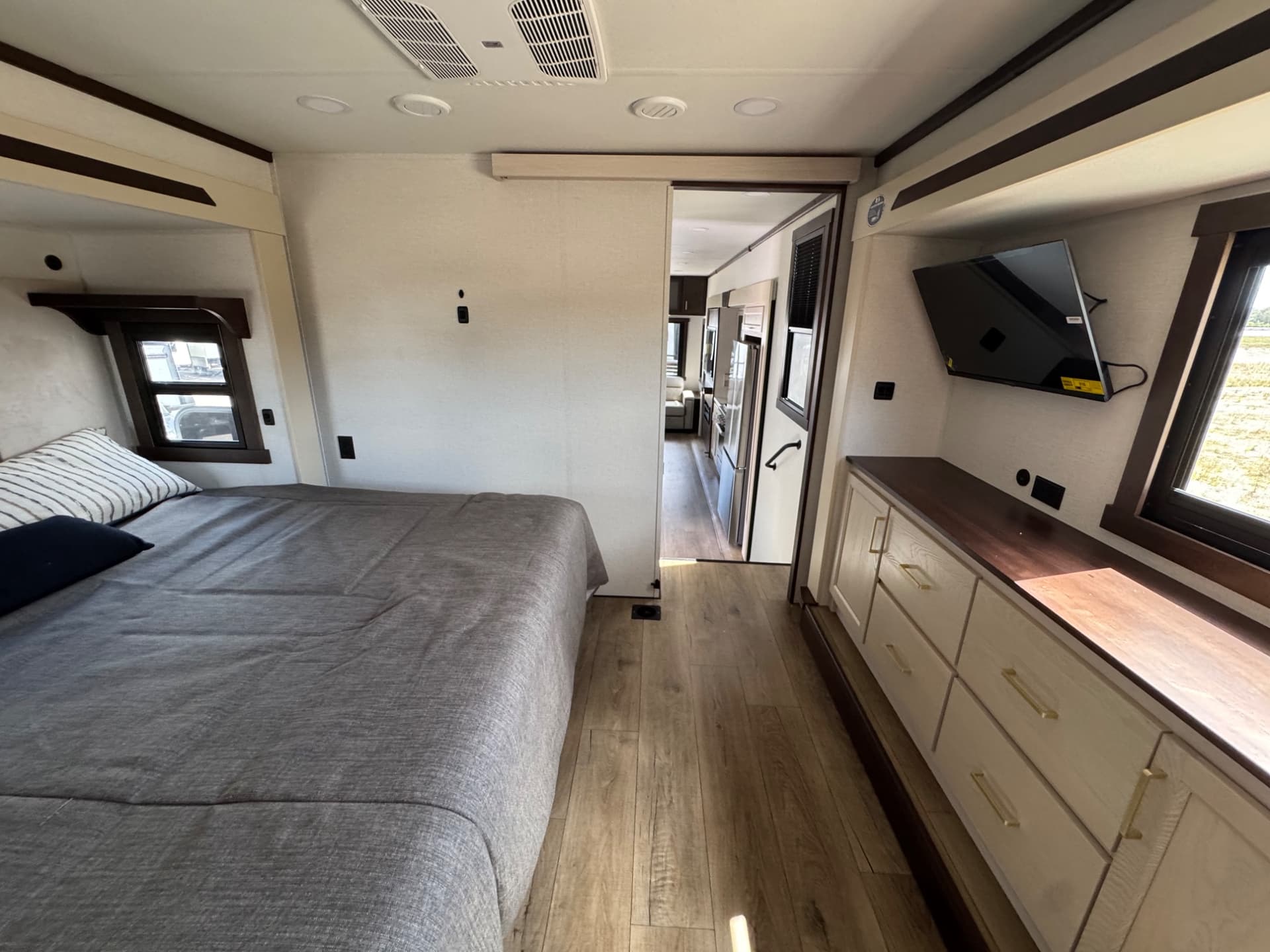 2026 Forest River 2026 Forest River Cedar Creek - thumbnail 19