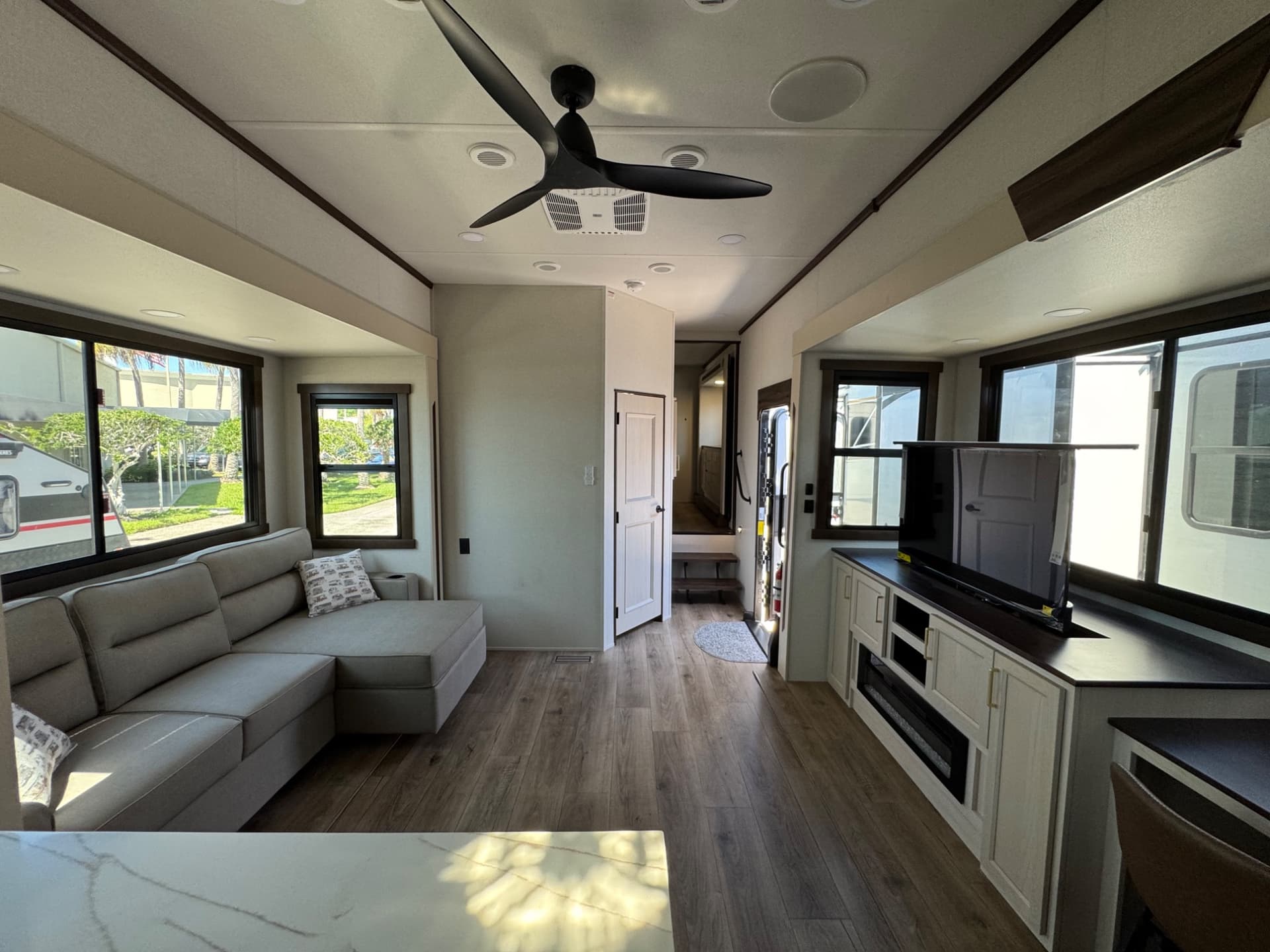 2026 Forest River 2026 Forest River Cedar Creek - thumbnail 6