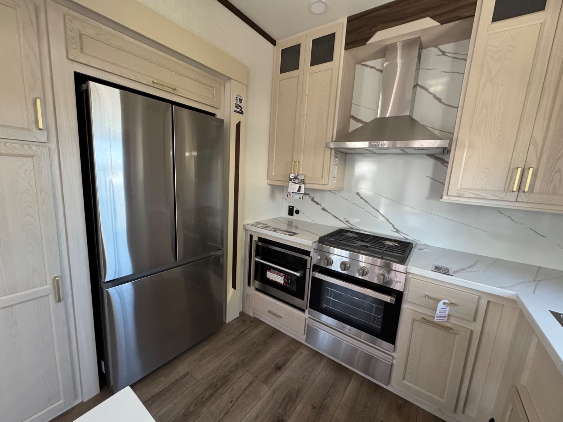 2026 Forest River 2026 Forest River Cedar Creek - thumbnail 9