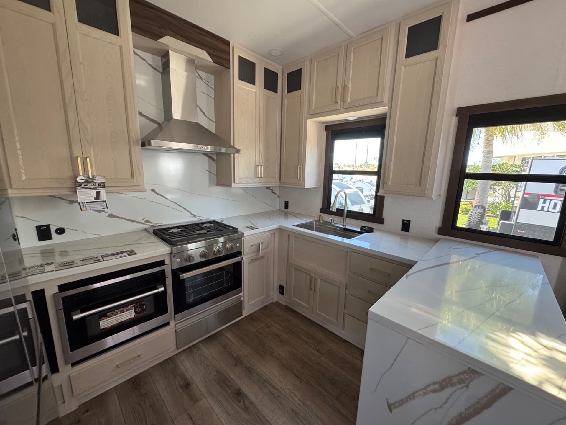 2026 Forest River 2026 Forest River Cedar Creek - thumbnail 11