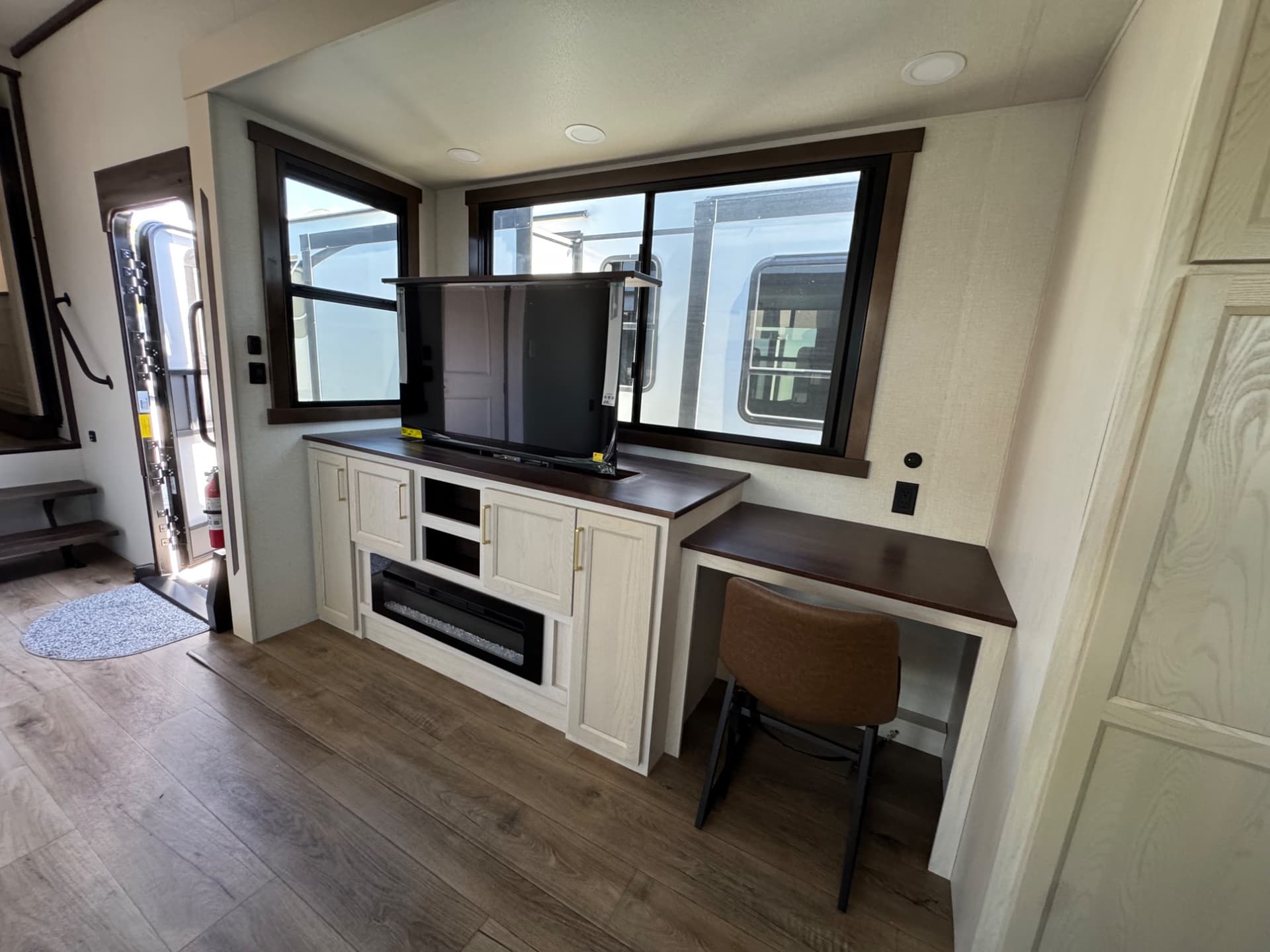 2026 Forest River 2026 Forest River Cedar Creek - thumbnail 14