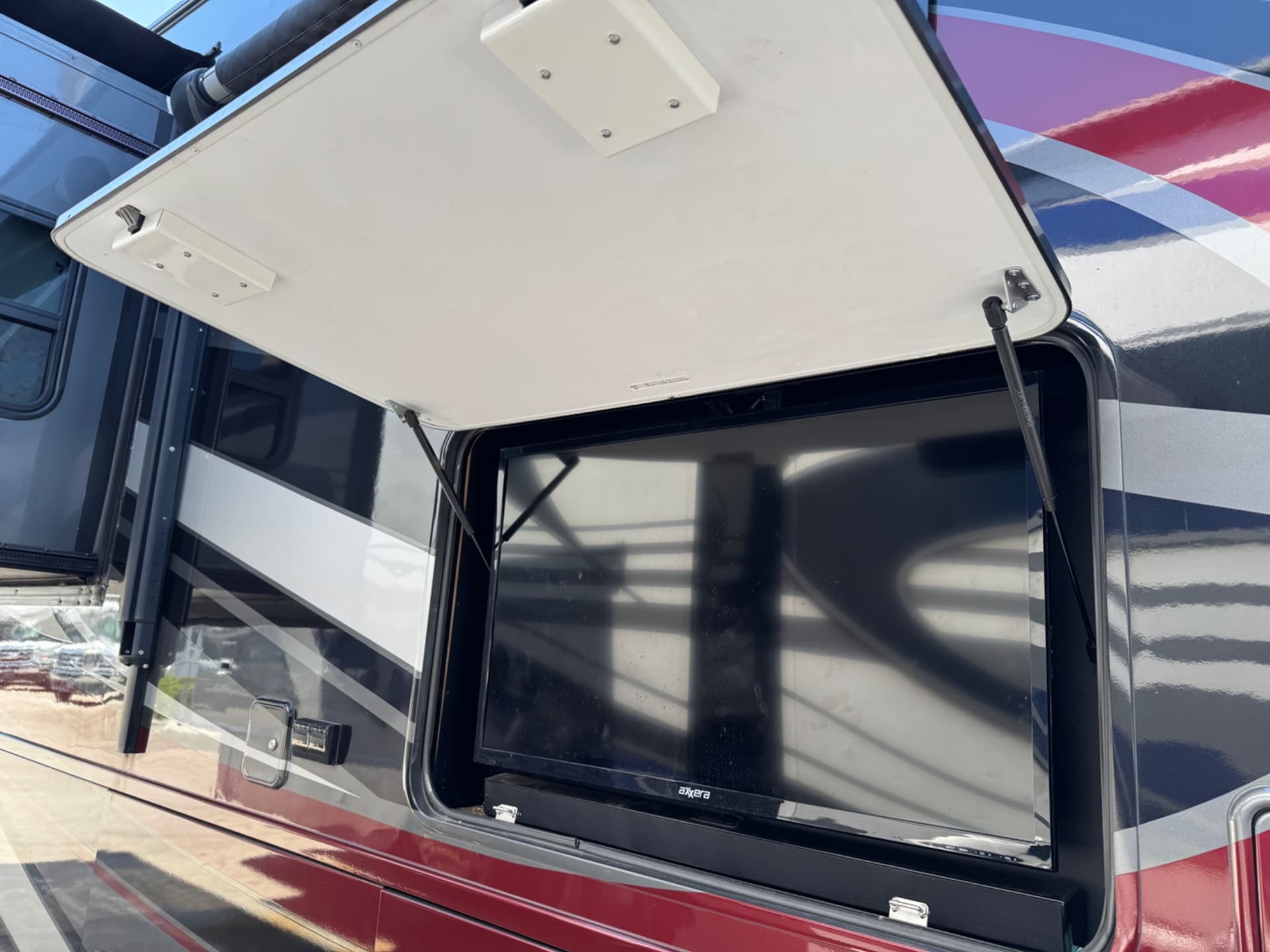 2019 Thor Motor Coach 2019 Thor Motor Coach Outlaw - thumbnail 25