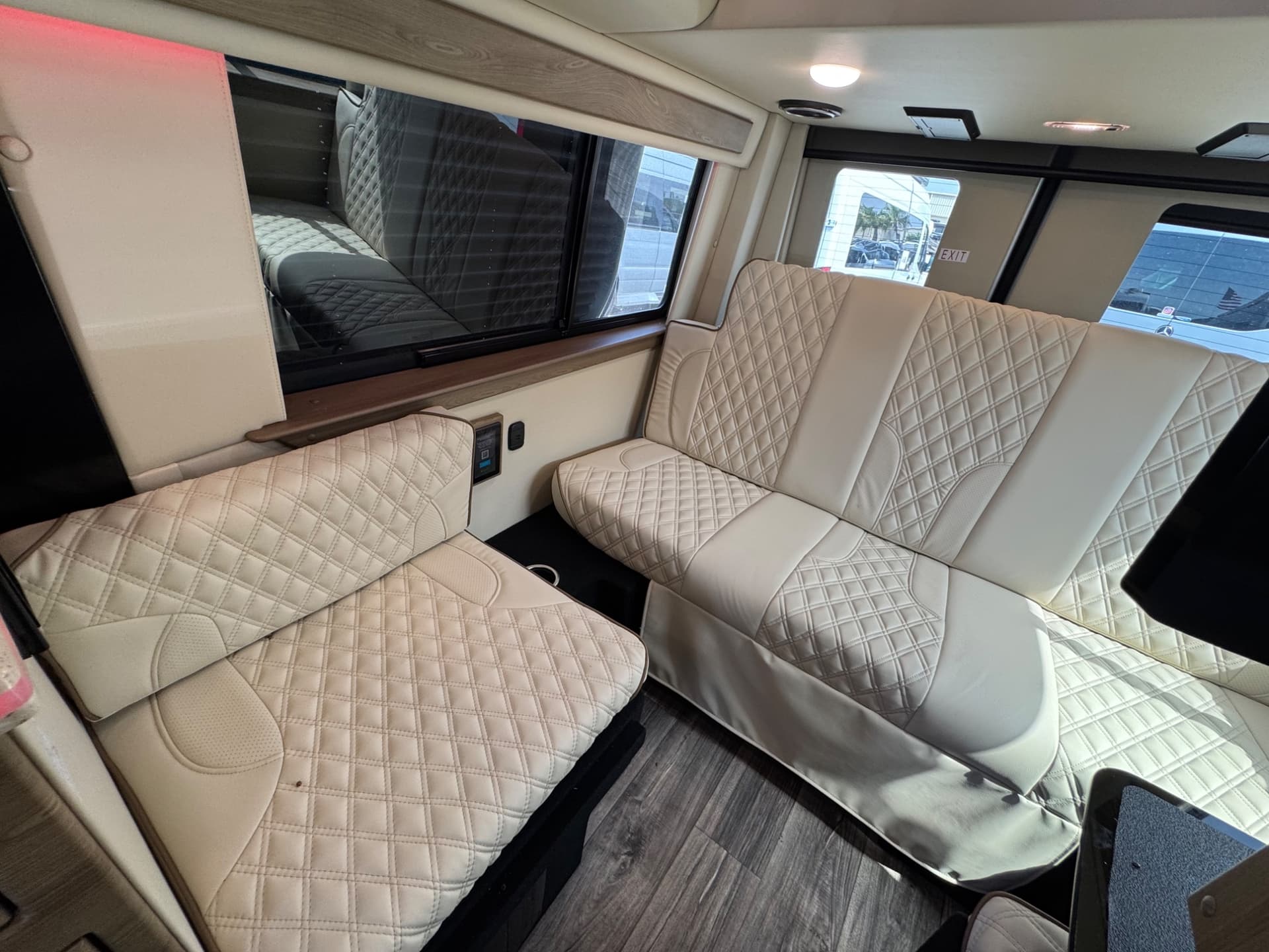 2025 Midwest Automotive Designs 2025 Midwest Automotive Designs Patriot - thumbnail 13