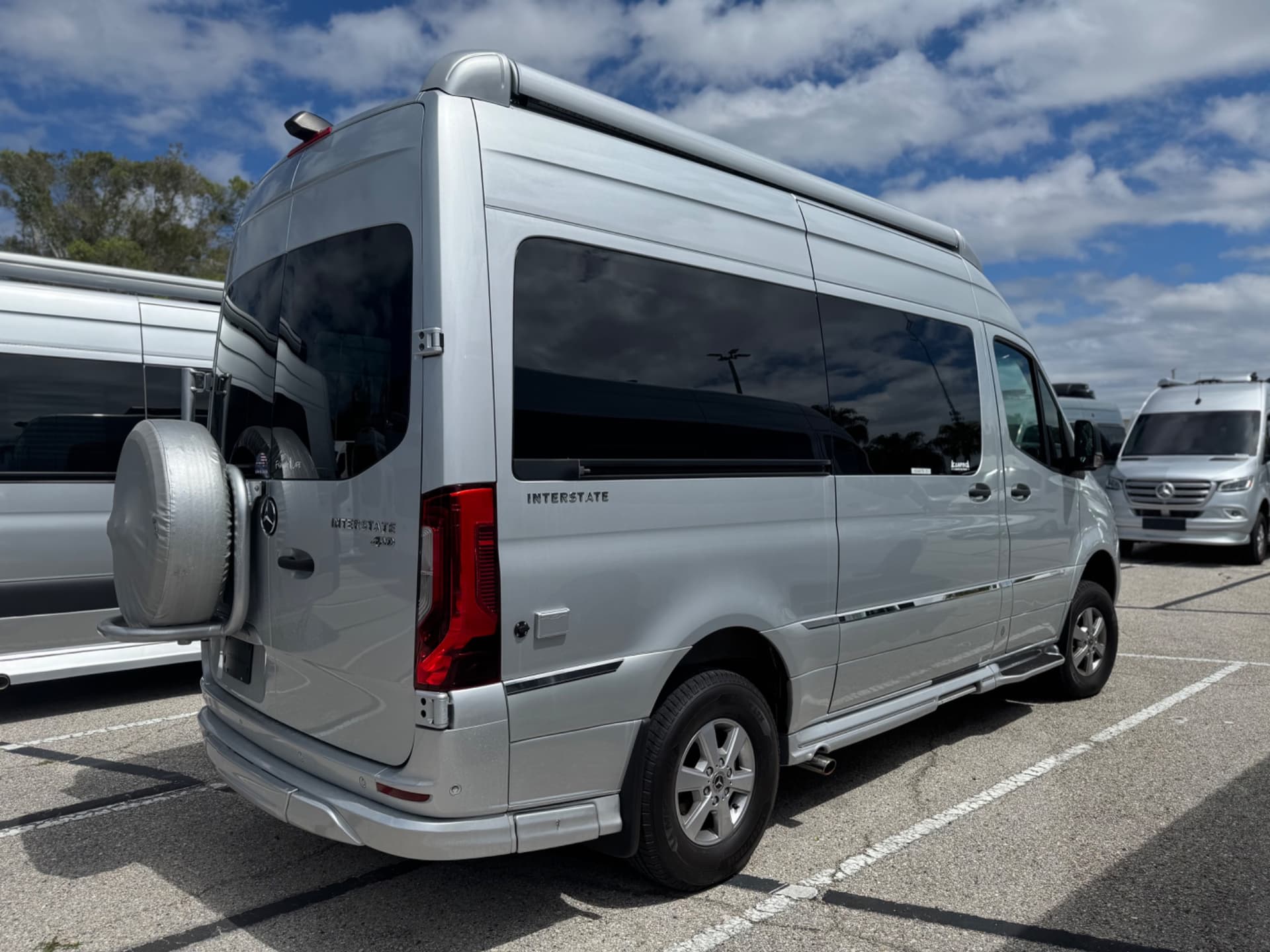 2023 Airstream 2023 Airstream Interstate - thumbnail 5