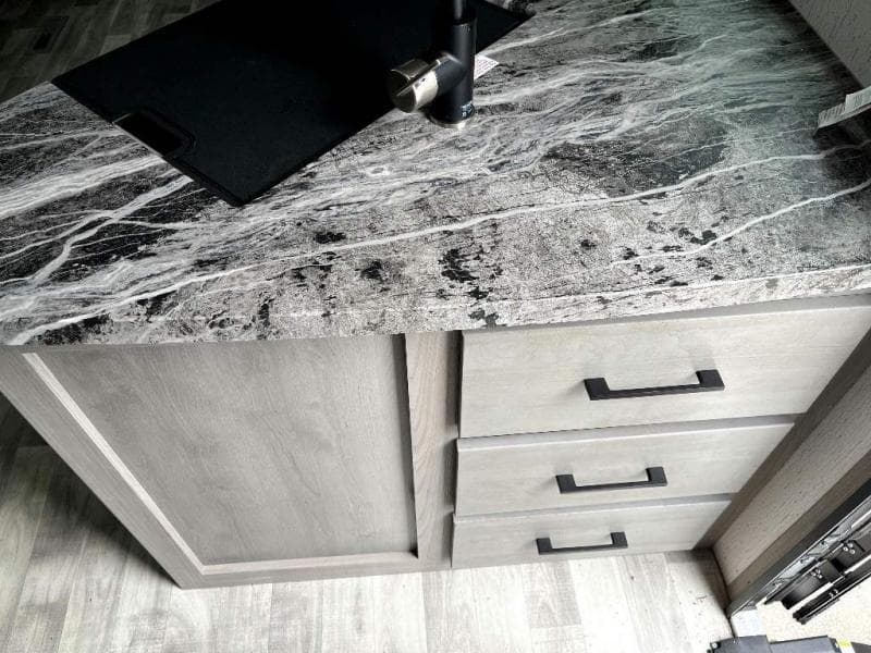 2023 Dutchmen 2023 Dutchmen Kodiak Ultimate - thumbnail 20