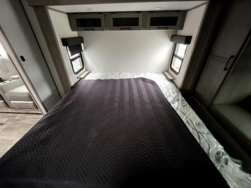 2023 Dutchmen 2023 Dutchmen Kodiak Ultimate - thumbnail 30