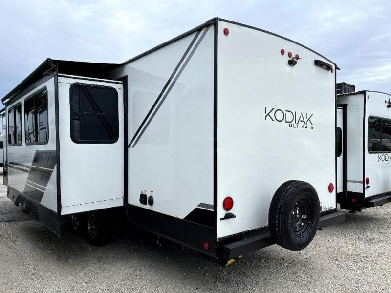 2023 Dutchmen 2023 Dutchmen Kodiak Ultimate - thumbnail 7