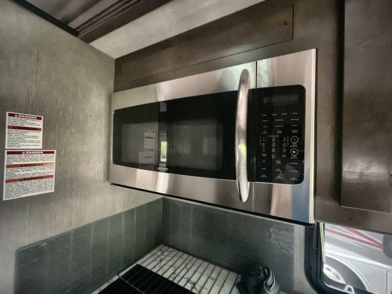 2023 Nexus RV 2023 Nexus RV Triumph - thumbnail 24