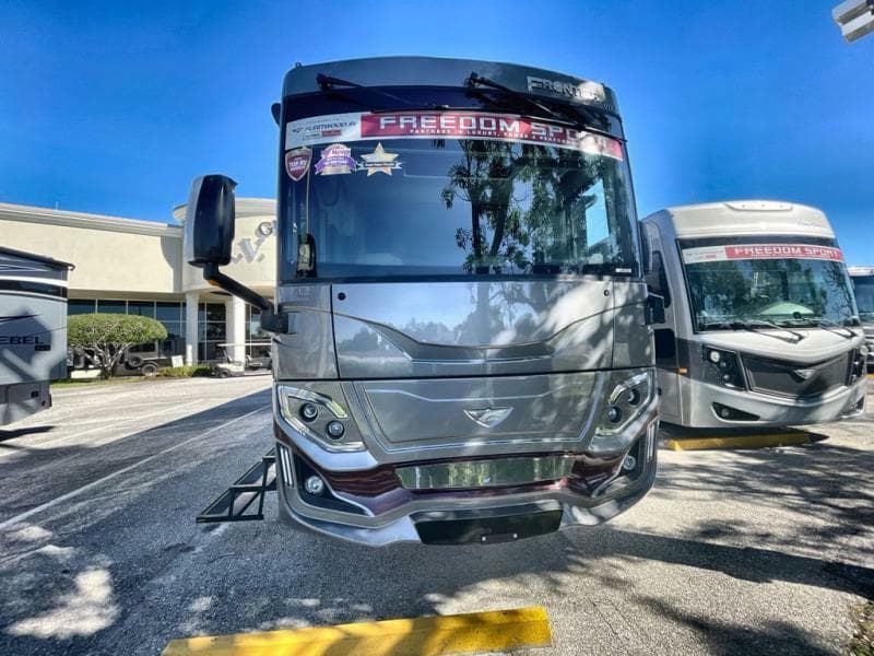 2023 Fleetwood RV 2023 Fleetwood RV Frontier GTX - thumbnail 2