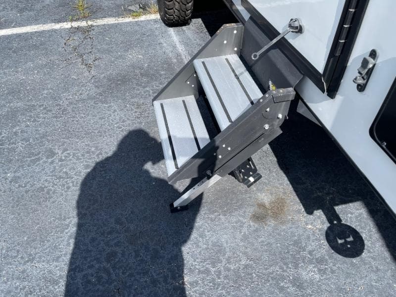 2023 Encore RV 2023 Encore RV ROG - thumbnail 10