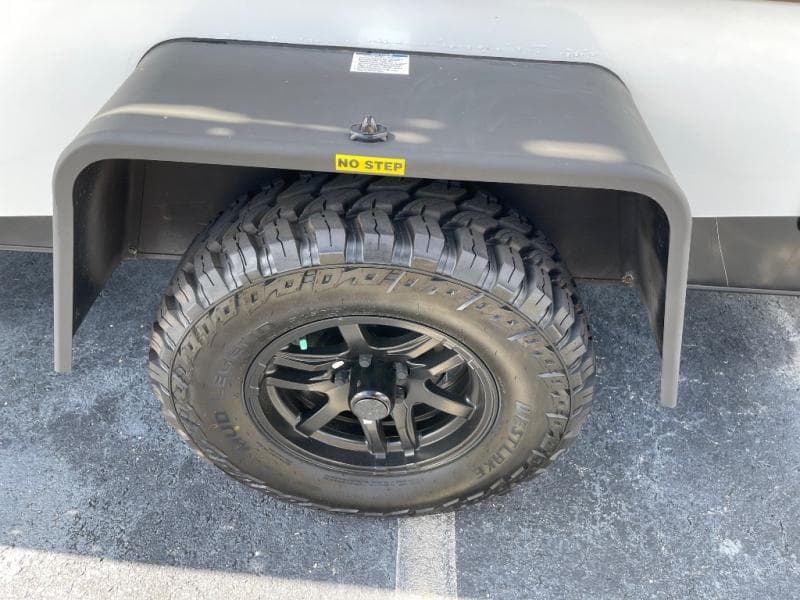 2023 Encore RV 2023 Encore RV ROG - thumbnail 5