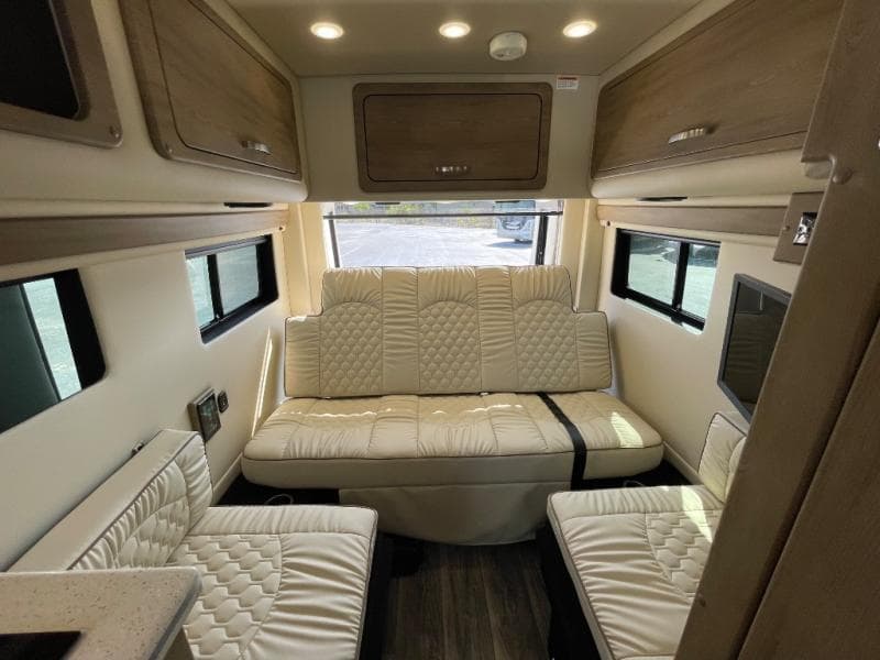 2025 Midwest Automotive Designs 2025 Midwest Automotive Designs Legend - thumbnail 17