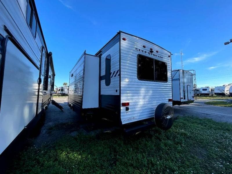 2023 Gulf Stream 2023 Gulf Stream Conquest - thumbnail 5