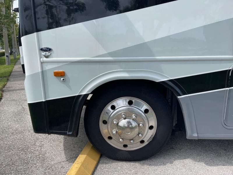 2024 Forest River 2024 Forest River FR3 - thumbnail 5