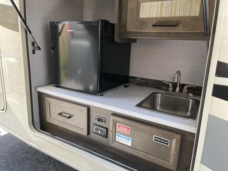 2023 Coachmen 2023 Coachmen Mirada - thumbnail 51