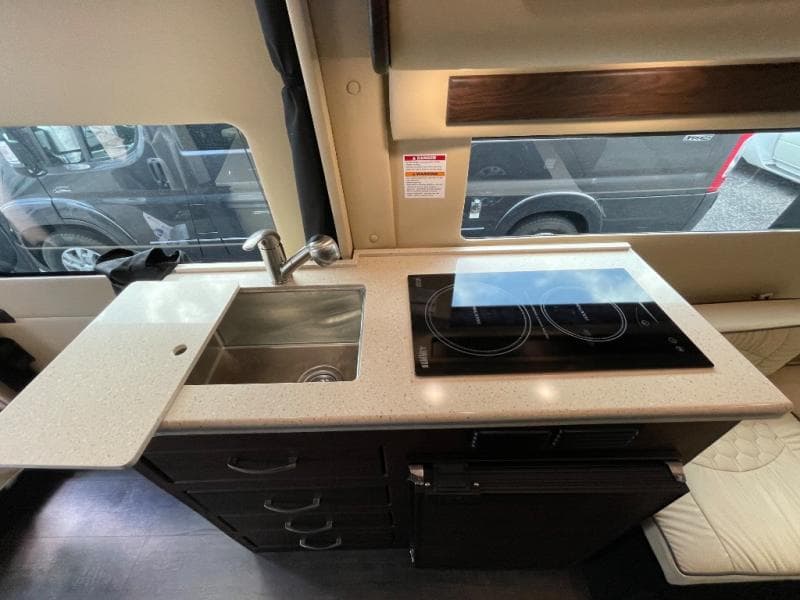 2025 Midwest Automotive Designs 2025 Midwest Automotive Designs Legend - thumbnail 20