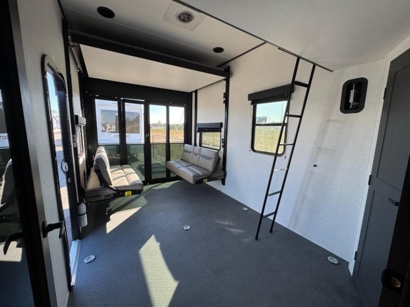 2026 Alliance RV 2026 Alliance RV Valor - thumbnail 18