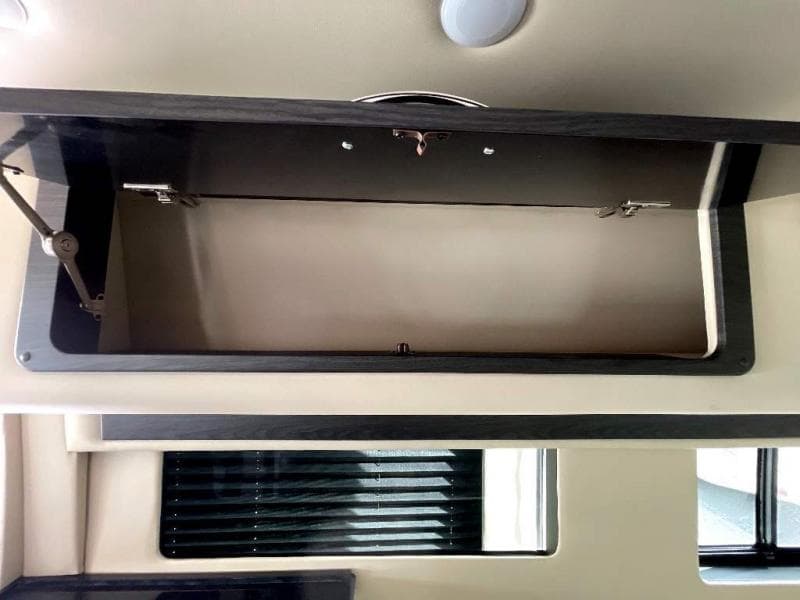 2025 Midwest Automotive Designs 2025 Midwest Automotive Designs Legend - thumbnail 24