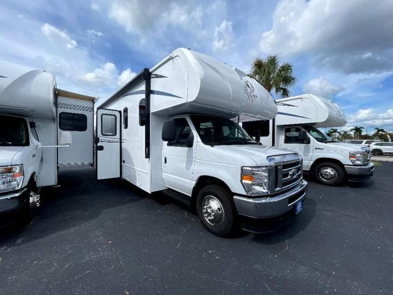 2024 Nexus RV Triumph 29T