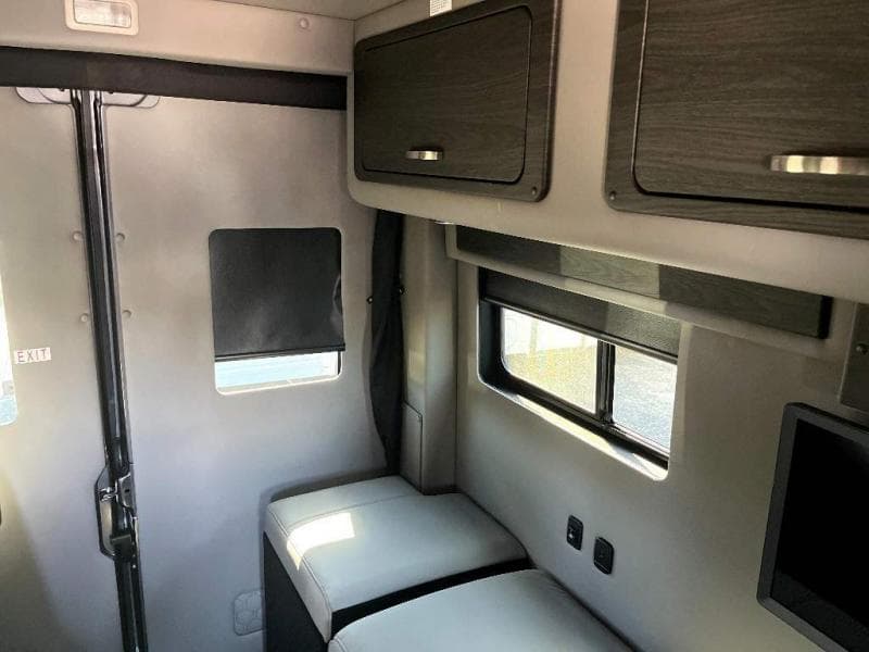 2025 Midwest Automotive Designs 2025 Midwest Automotive Designs Legend - thumbnail 29