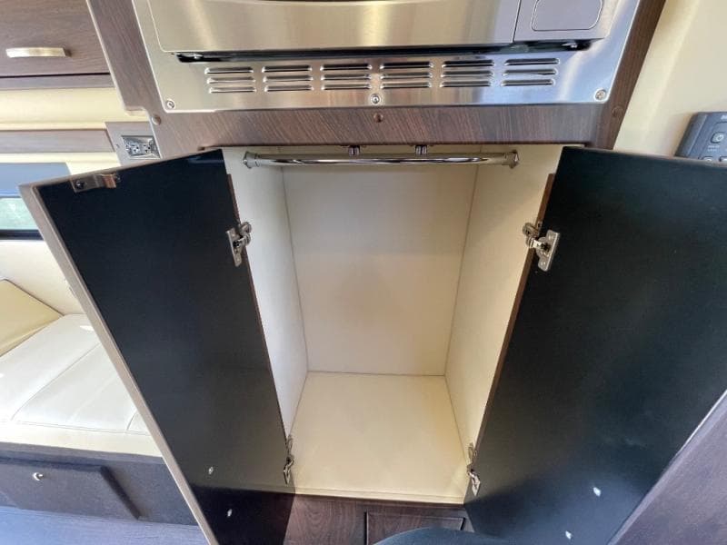 2025 Midwest Automotive Designs 2025 Midwest Automotive Designs Legend - thumbnail 14