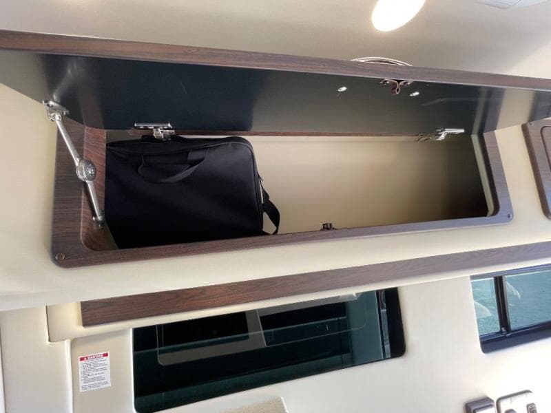 2025 Midwest Automotive Designs 2025 Midwest Automotive Designs Legend - thumbnail 15