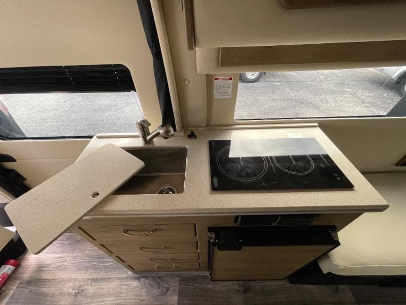 2025 Midwest Automotive Designs 2025 Midwest Automotive Designs Legend - thumbnail 10