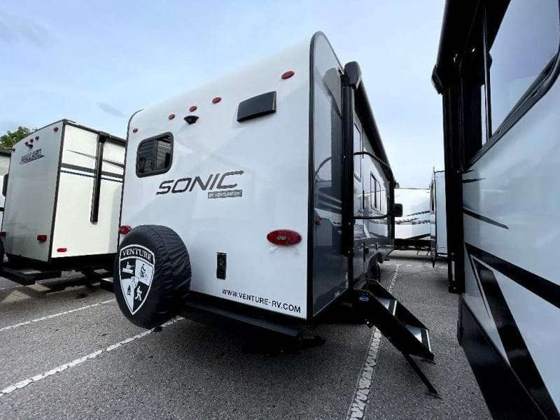 2024 Venture RV 2024 Venture RV Sonic - thumbnail 9