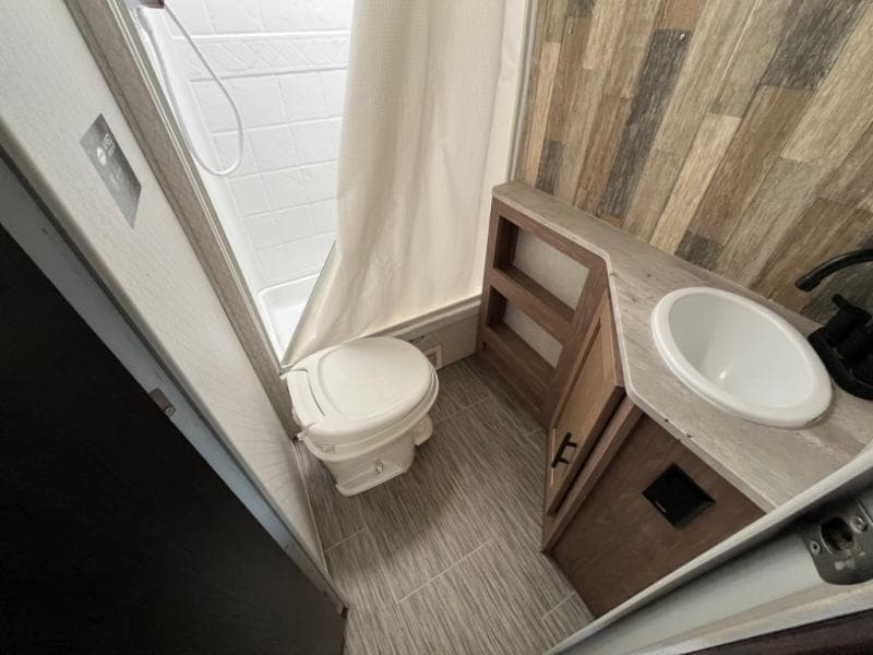 2021 Forest River 2021 Forest River No Boundaries - thumbnail 40