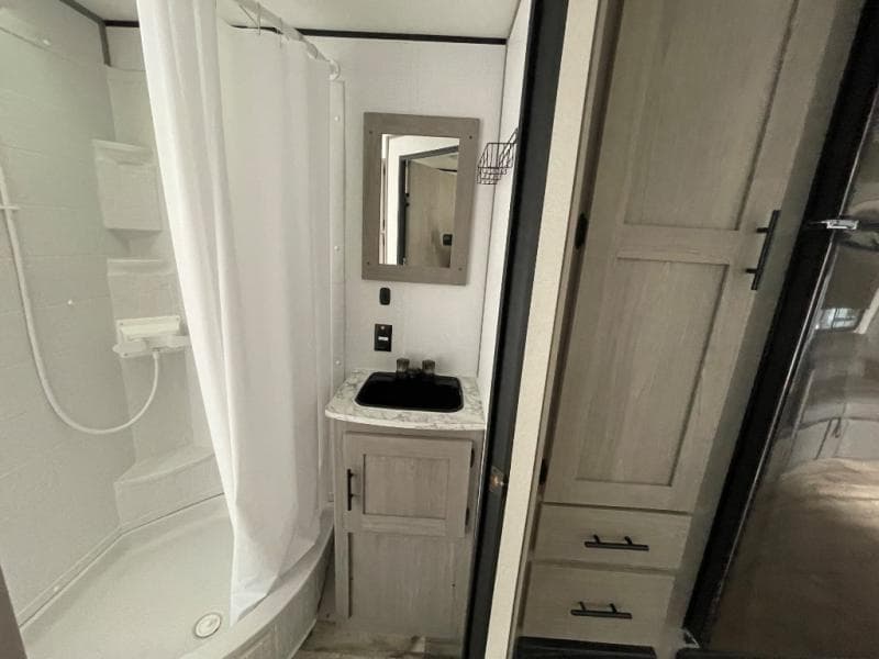 2024 Dutchmen 2024 Dutchmen Coleman - thumbnail 32