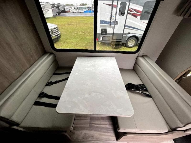 2024 Gulf Stream 2024 Gulf Stream Conquest - thumbnail 23