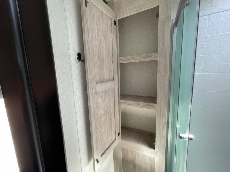 2024 Coachmen 2024 Coachmen Northern Spirit - thumbnail 25