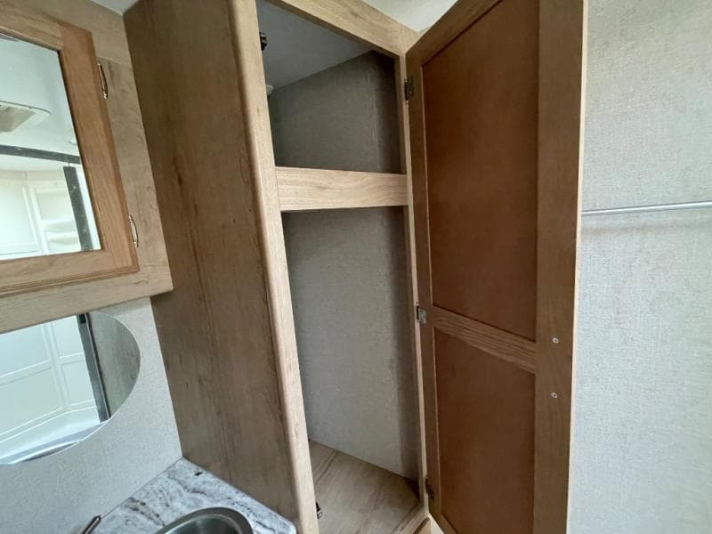 2020 Winnebago 2020 Winnebago Micro Minnie - thumbnail 29