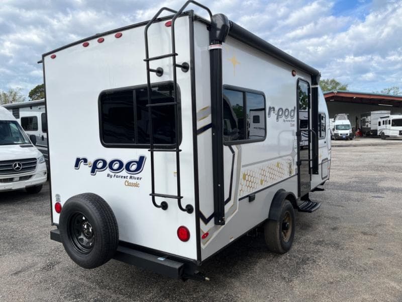 2024 Forest River 2024 Forest River R-Pod - thumbnail 12