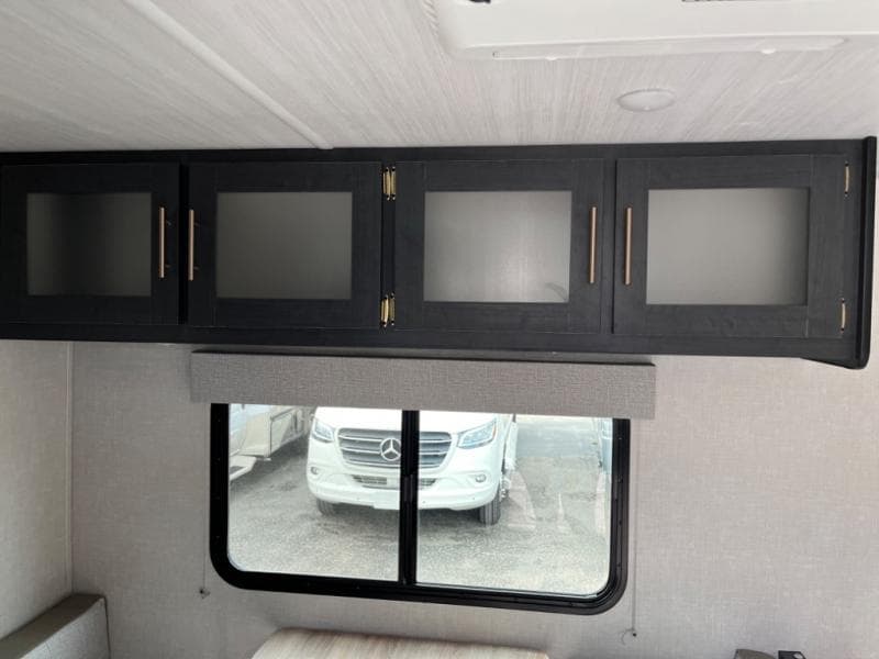 2024 Forest River 2024 Forest River R-Pod - thumbnail 15