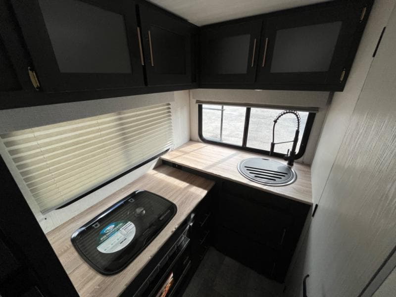 2024 Forest River 2024 Forest River R-Pod - thumbnail 34