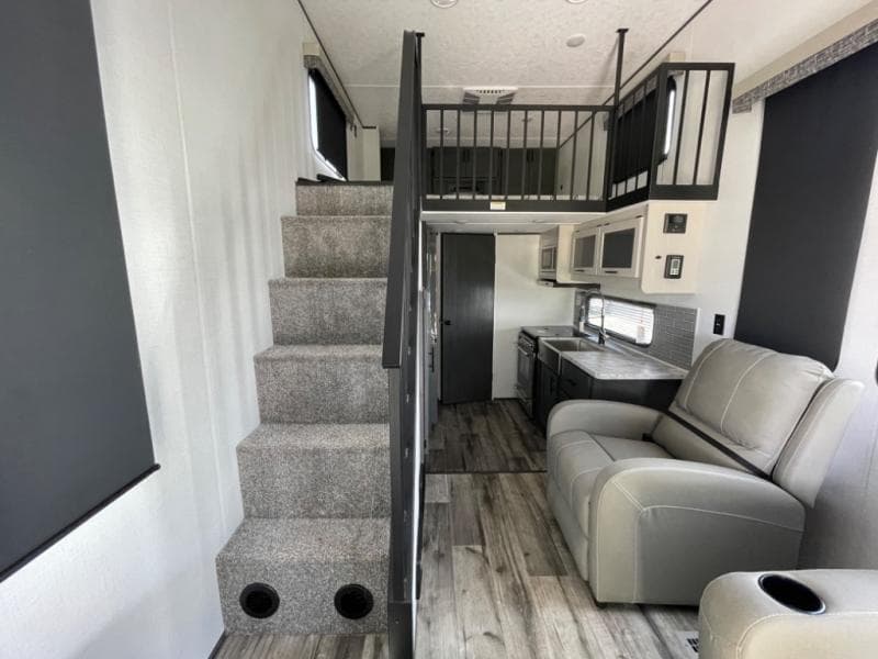 2024 Dutchmen 2024 Dutchmen Aspen Trail - thumbnail 34