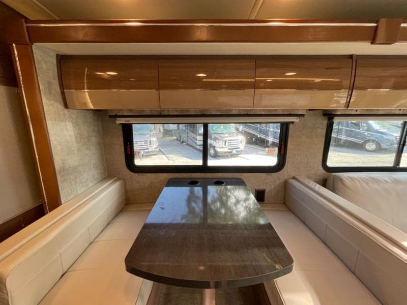 2016 Winnebago 2016 Winnebago View - thumbnail 14