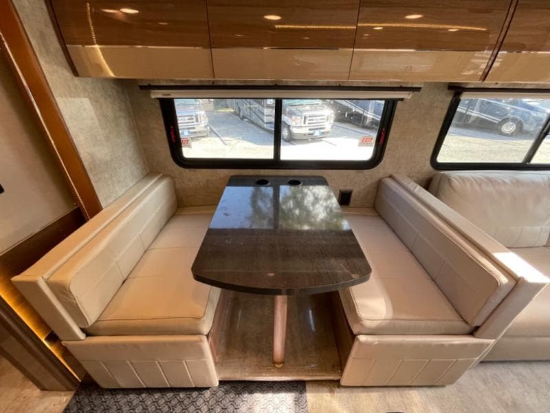 2016 Winnebago 2016 Winnebago View - thumbnail 15