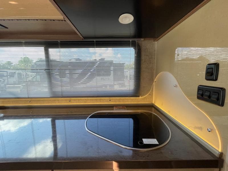 2016 Winnebago 2016 Winnebago View - thumbnail 20