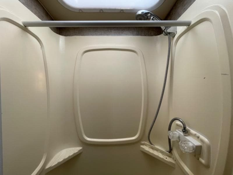 2016 Winnebago 2016 Winnebago View - thumbnail 28