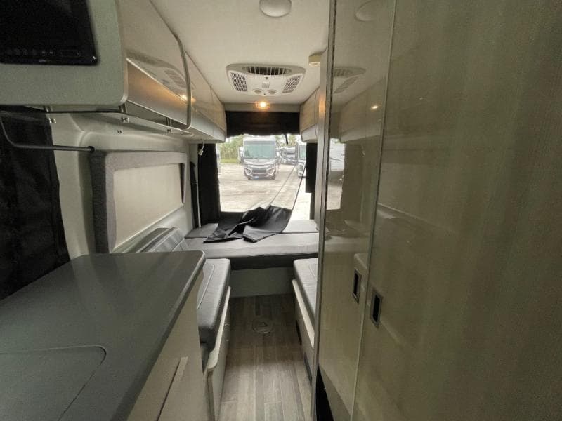 2023 Thor Motor Coach 2023 Thor Motor Coach Sanctuary - thumbnail 18