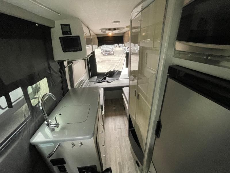 2023 Thor Motor Coach 2023 Thor Motor Coach Sanctuary - thumbnail 19